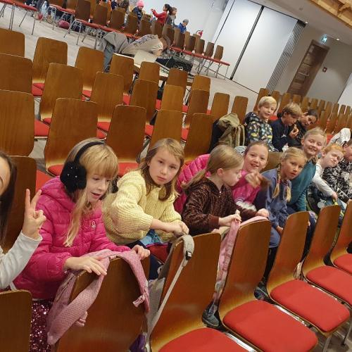 Die kleine Meerjungfrau 6