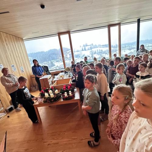 Adventkranzweihe 2025 3