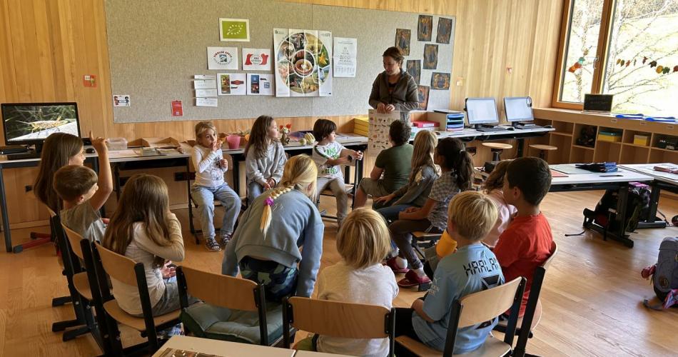 Bäuerinnen in der 2. Klasse