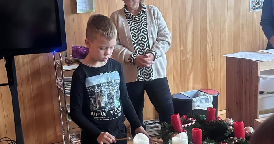 Adventkranzweihe 2025 7